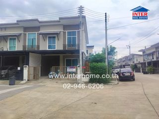 For sale 4 bed townhouse in Thanyaburi, Pathum Thani