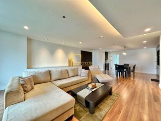 For rent 2 bedrooms condo in Pathum Wan, Bangkok
