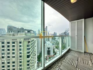 For rent 2 bedrooms condo in Pathum Wan, Bangkok
