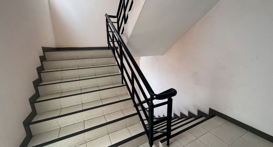 For sale studio condo in Din Daeng, Bangkok
