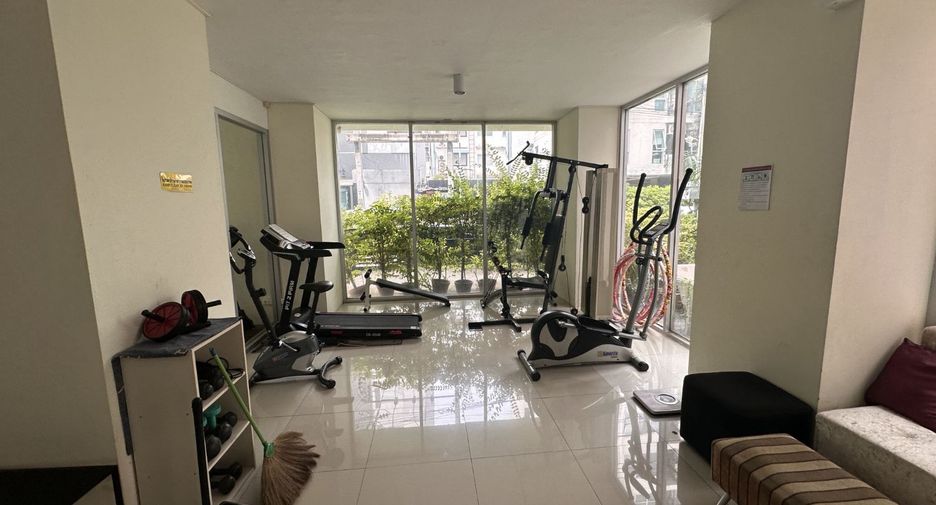 For sale studio condo in Din Daeng, Bangkok
