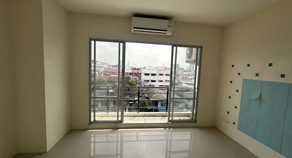 For sale studio condo in Din Daeng, Bangkok