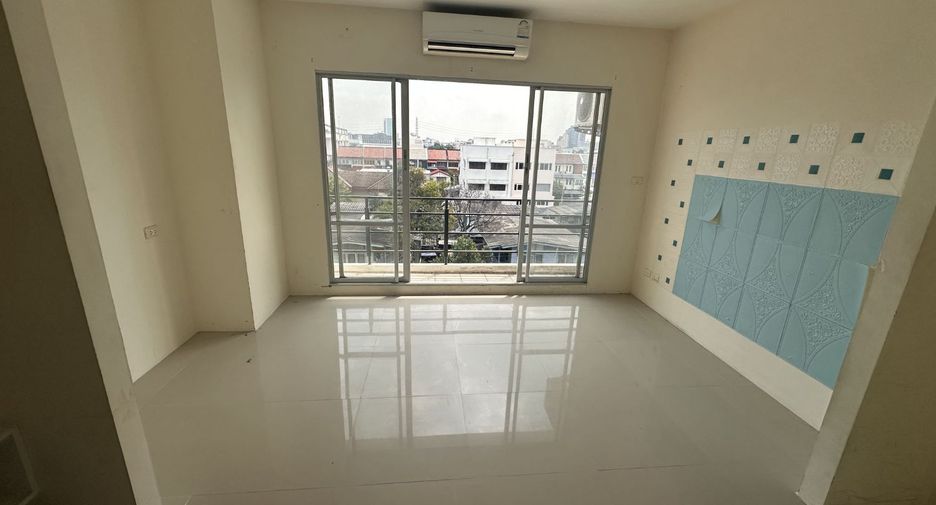 For sale studio condo in Din Daeng, Bangkok