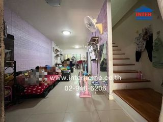 For sale 2 bed townhouse in Mueang Chachoengsao, Chachoengsao