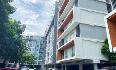 For sale スタジオ condo in Bang Khun Thian, Bangkok
