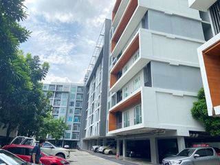 Condo en venta de estudio en Bang Khun Thian, Bangkok