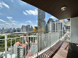 For rent 2 ベッドルーム serviced apartment in Pathum Wan, Bangkok