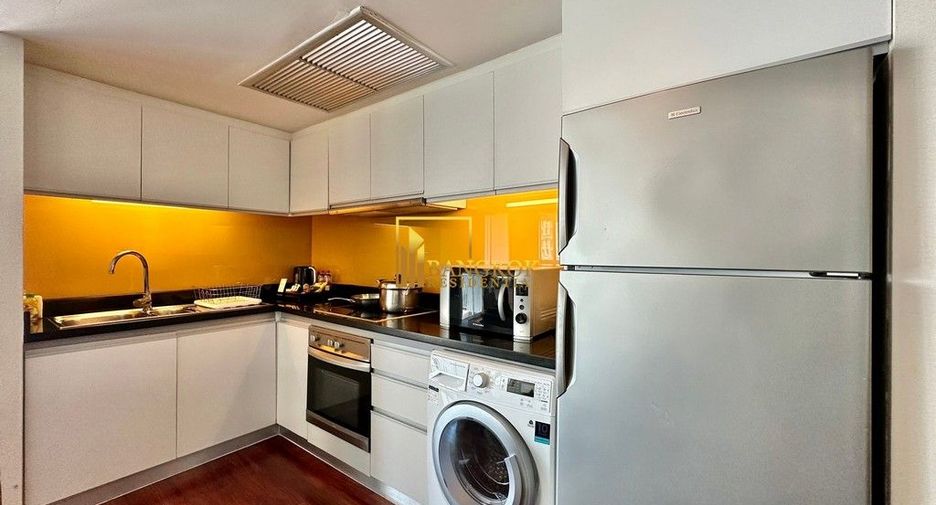 For rent 2 ベッドルーム serviced apartment in Pathum Wan, Bangkok