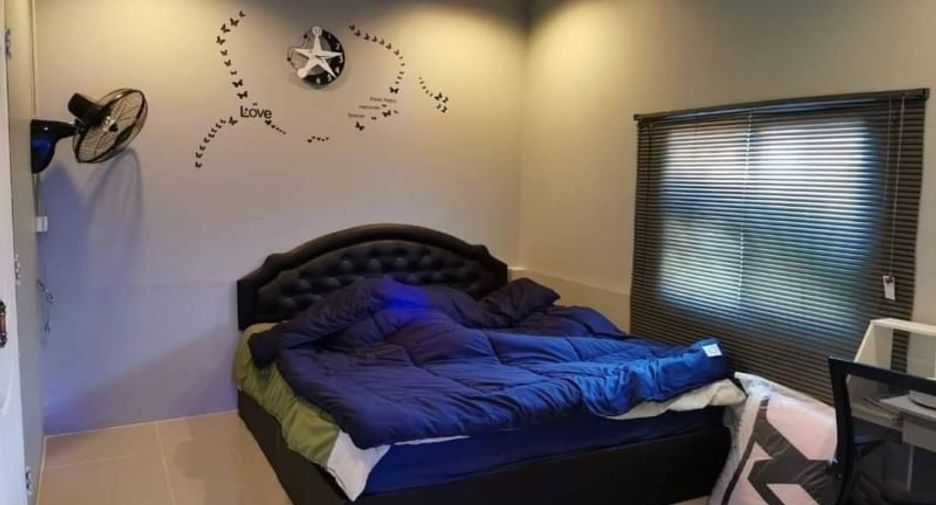 For sale 7 bedrooms retail Space in Mueang Chon Buri, Chonburi