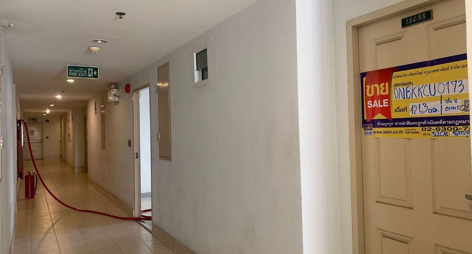 For sale studio condo in Phasi Charoen, Bangkok