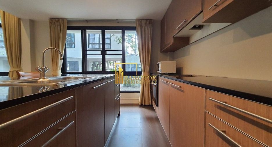 For rent 3 ベッドルーム house in Khlong Toei, Bangkok