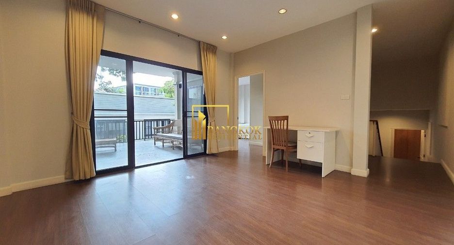 For rent 3 ベッドルーム house in Khlong Toei, Bangkok