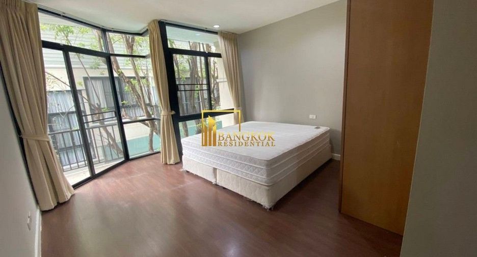 For rent 4 ベッドルーム house in Khlong Toei, Bangkok