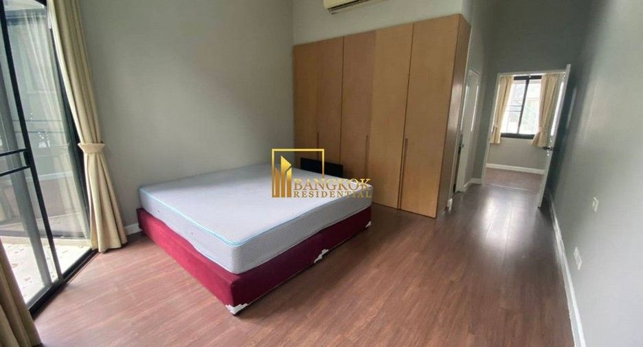 For rent 4 ベッドルーム house in Khlong Toei, Bangkok