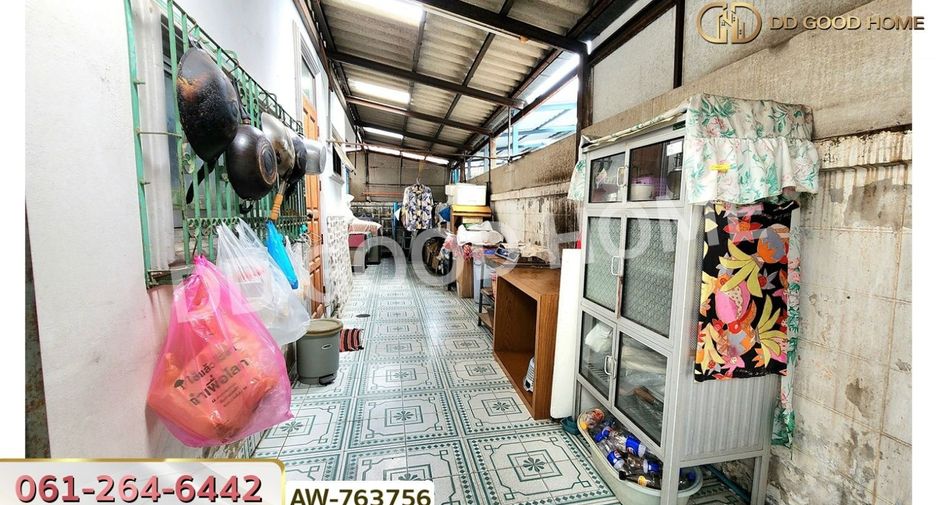 For sale 6 bedrooms house in Phasi Charoen, Bangkok
