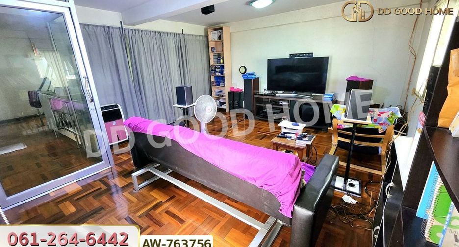 For sale 6 bedrooms house in Phasi Charoen, Bangkok