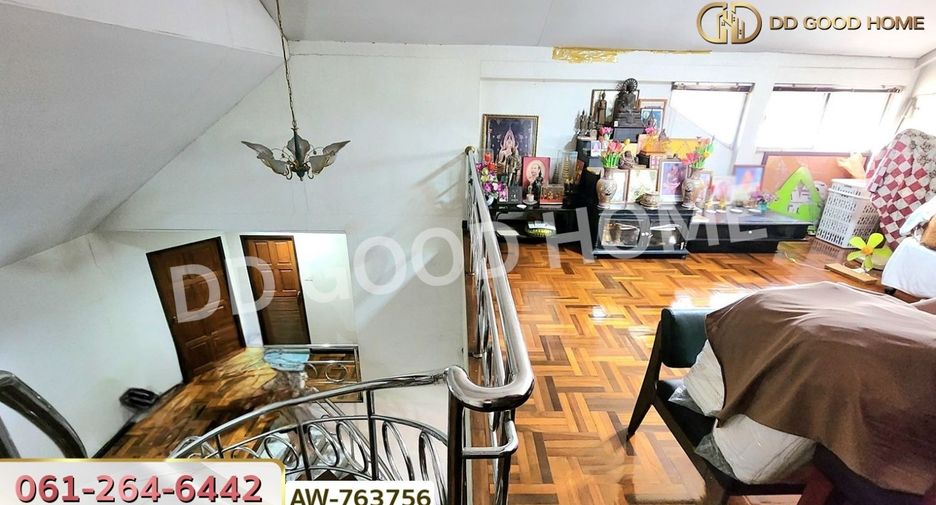 For sale 6 bedrooms house in Phasi Charoen, Bangkok