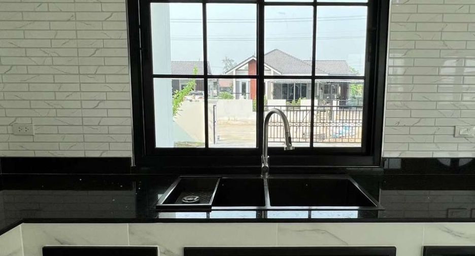 Casa en venta de 4 habitaciones en Hang Dong, Chiang Mai