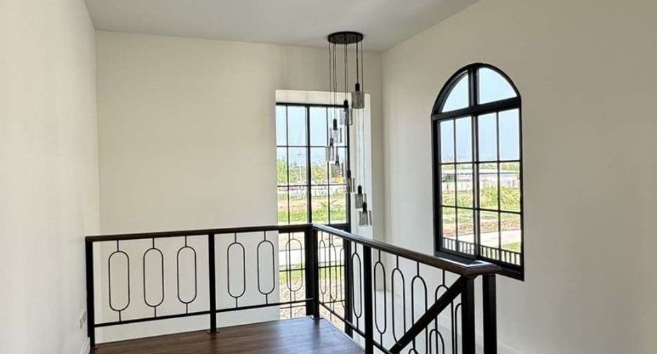 Casa en venta de 4 habitaciones en Hang Dong, Chiang Mai