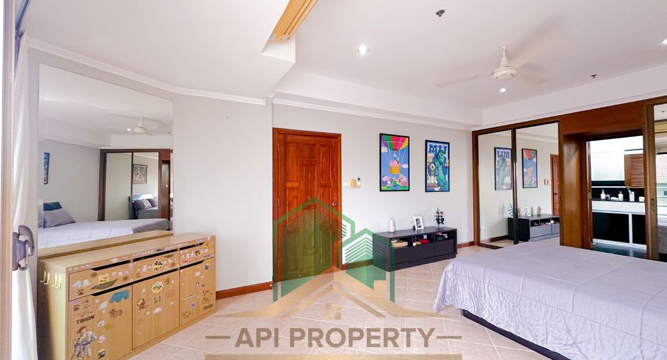 For sale 2 bedrooms condo in Bang Lamung, Chonburi