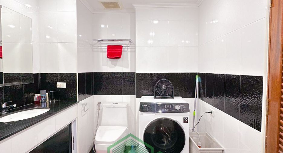 For sale 2 bedrooms condo in Bang Lamung, Chonburi
