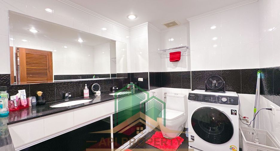 For sale 2 bedrooms condo in Bang Lamung, Chonburi