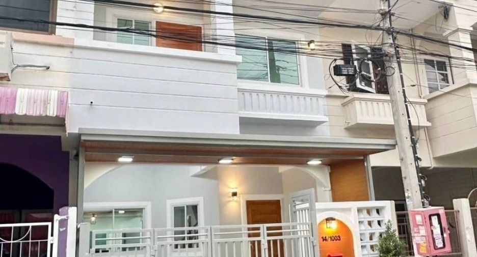 For sale 3 Beds townhouse in Bang Bua Thong, Nonthaburi