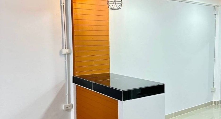 For sale 3 Beds townhouse in Bang Bua Thong, Nonthaburi