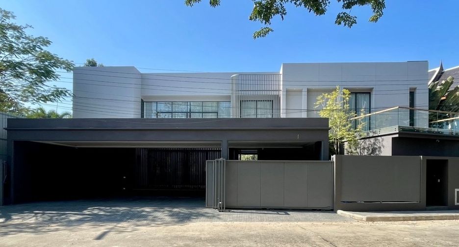 For rent and for sale 4 bedrooms villa in Doi Saket, Chiang Mai