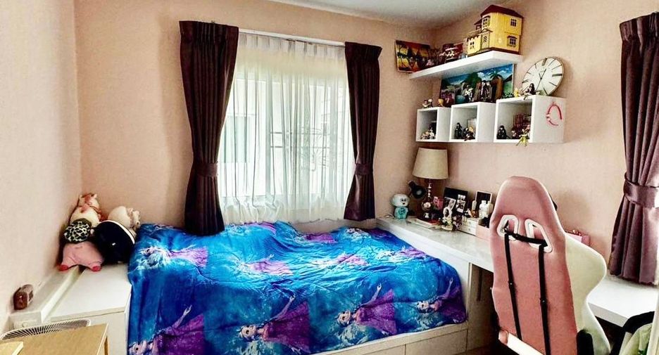 For sale 3 bedrooms house in Suan Luang, Bangkok