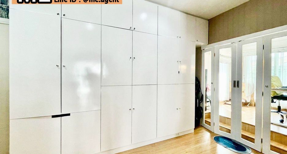 For sale 3 bedrooms house in Suan Luang, Bangkok