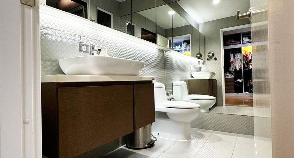 For sale 3 bedrooms house in Suan Luang, Bangkok