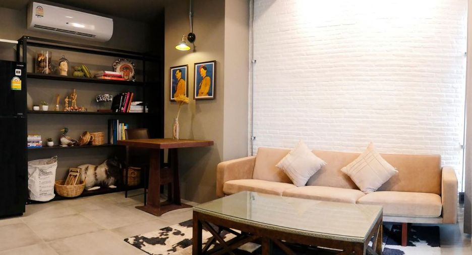 Condo en alquiler de 1 habitaciones en Phra Khanong, Bangkok