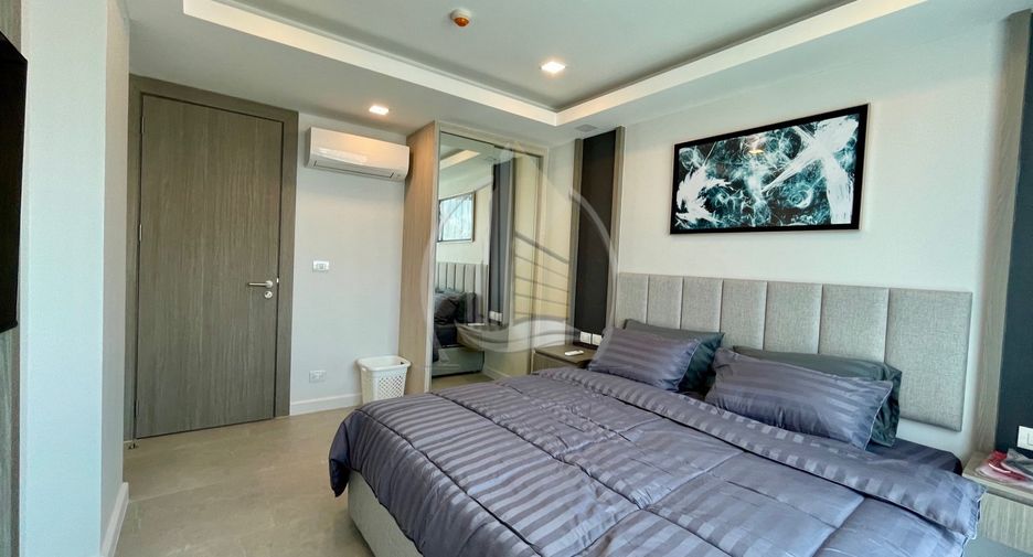 For rent 3 bedrooms condo in Jomtien, Pattaya