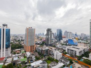 Condo en alquiler y en venta de 4 habitaciones en Watthana, Bangkok