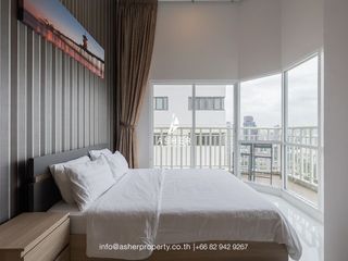 Condo en alquiler y en venta de 4 habitaciones en Watthana, Bangkok