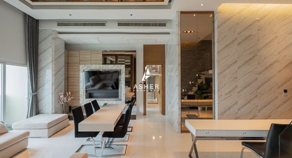 For rent and for sale 4 bedrooms condo in Watthana, Bangkok