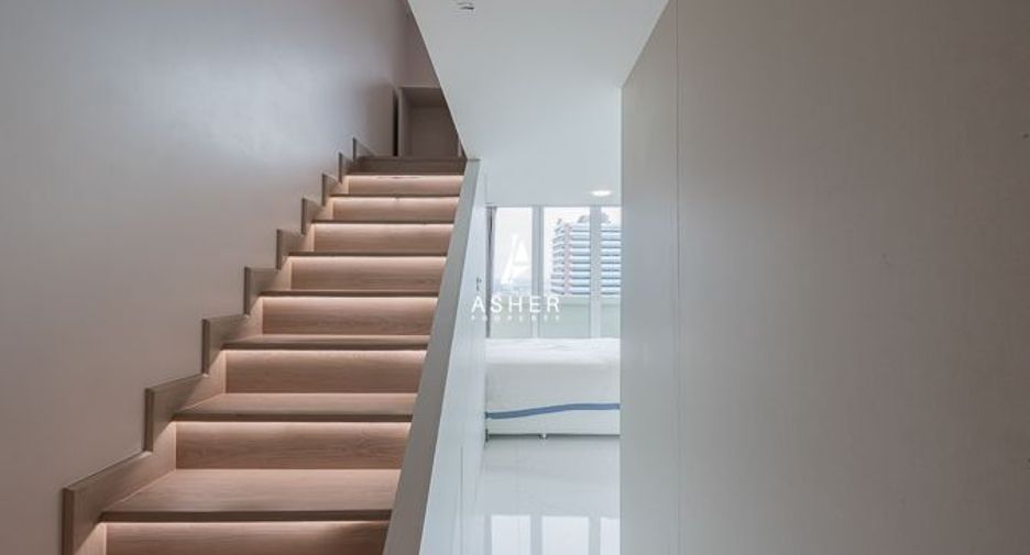 For rent and for sale 4 bedrooms condo in Watthana, Bangkok