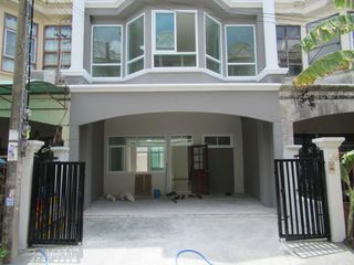 For sale studio townhouse in Nong Khaem, Bangkok