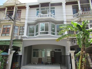 For sale studio townhouse in Nong Khaem, Bangkok