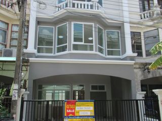 For sale studio townhouse in Nong Khaem, Bangkok