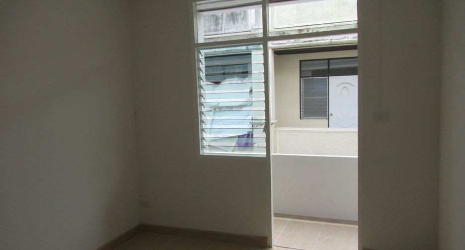 À vendre studio maison de ville à Nong Khaem, Bangkok