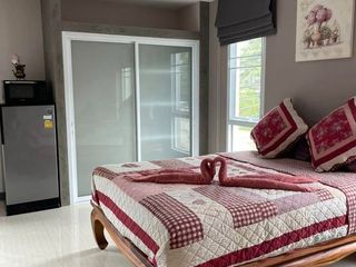 For sale 40 bed apartment in Phra Khanong, Bangkok