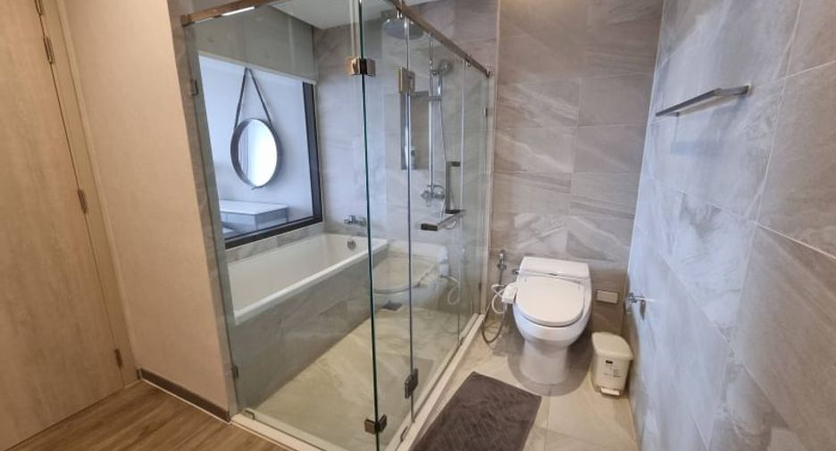 For rent 2 bedrooms condo in Si Racha, Chonburi