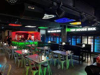Gewerbefläche zur Miete in Bang Rak, Bangkok