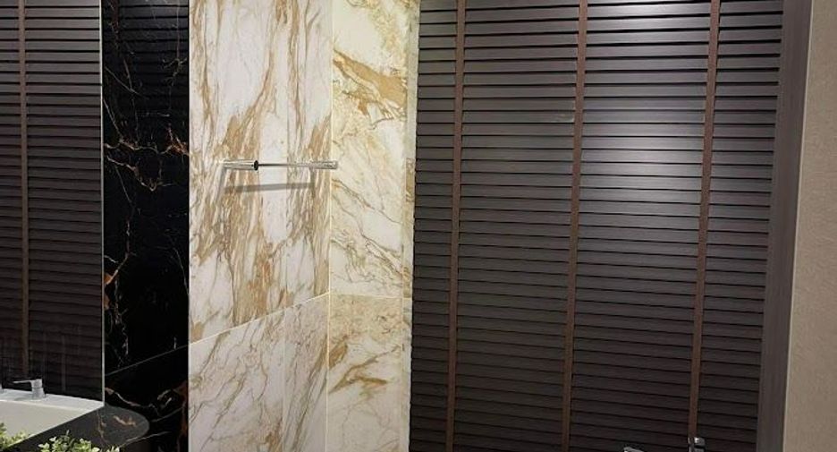 For rent and for sale 3 bedrooms townhouse in Chatuchak, Bangkok