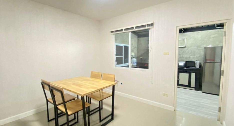 Casa en venta de 3 habitaciones en San Kamphaeng, Chiang Mai