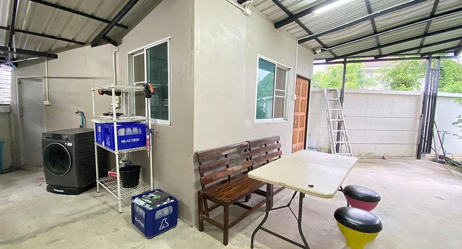 Casa en venta de 3 habitaciones en San Kamphaeng, Chiang Mai