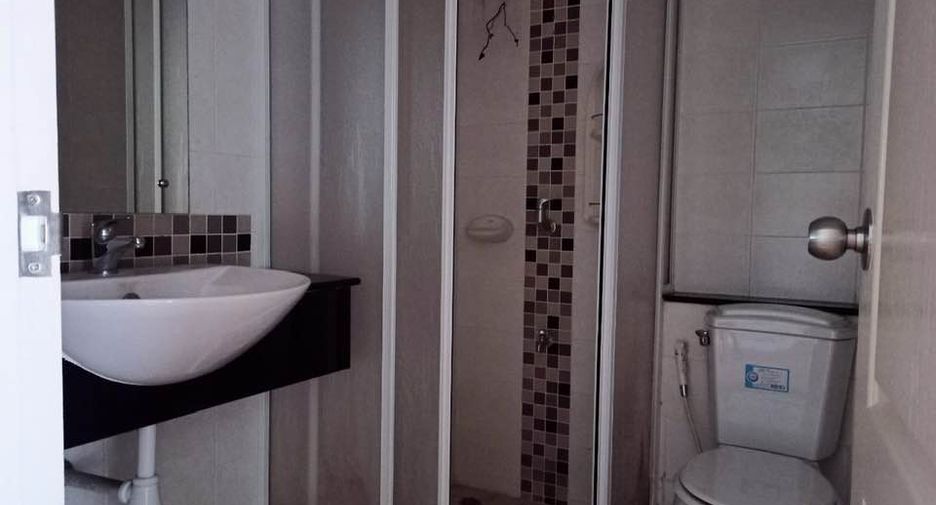 For sale studio townhouse in Nong Khaem, Bangkok