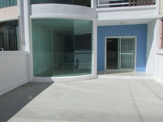For sale スタジオ townhouse in Lat Krabang, Bangkok